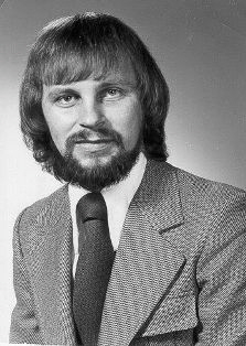 Ron-associate Photo
